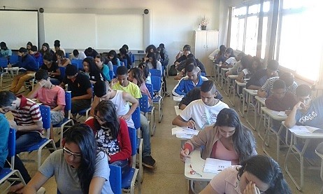 Estudantes fazem prova da OBMEP